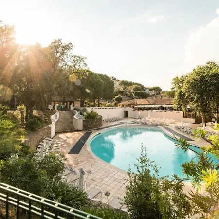 Les Bastides Aux Restanques Du Golfe De St-tropez - Maeva Apartment