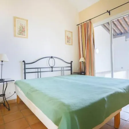 Les Bastides Aux Restanques Du Golfe De St-tropez - Maeva 格里莫