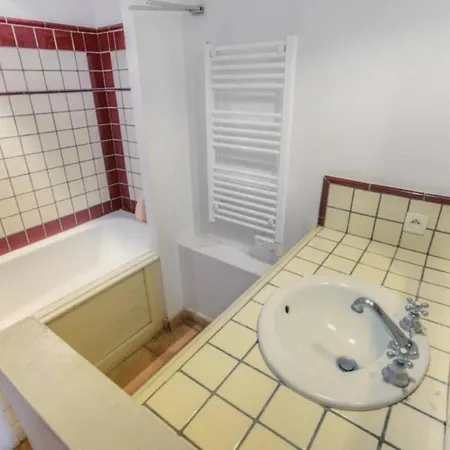 Les Bastides Aux Restanques Du Golfe De St-tropez - Maeva Apartment