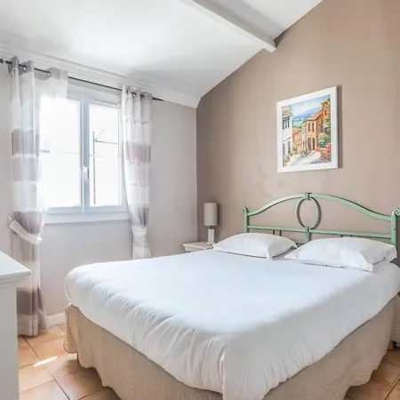 Apartment Les Bastides Aux Restanques Du Golfe De St-tropez - Maeva *